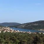 Вилла Domo Oliveto Винишче