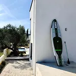 Domo Oliveto Вилла Винишче