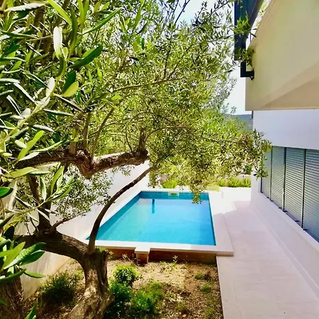 Domo Oliveto Villa *