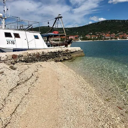 Villa Domo Oliveto Vinišće